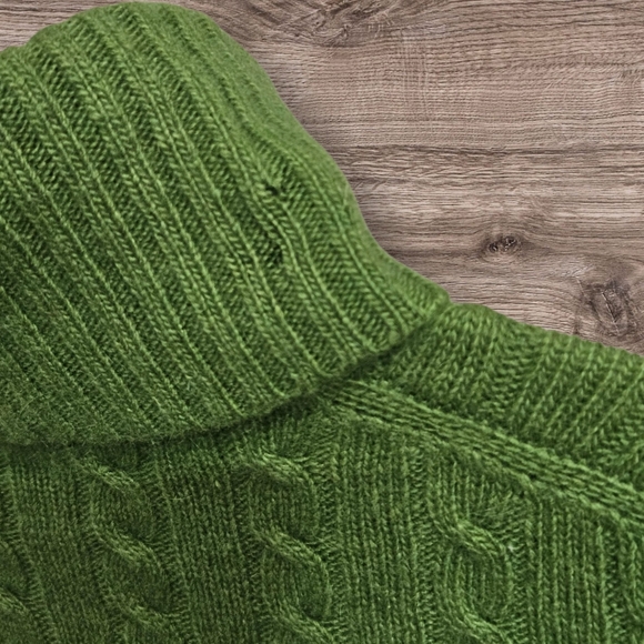 J Crew Vintage Green Angora Cashmere Wool Rayon Turtleneck Cable Knit Sweater L - Picture 10 of 10